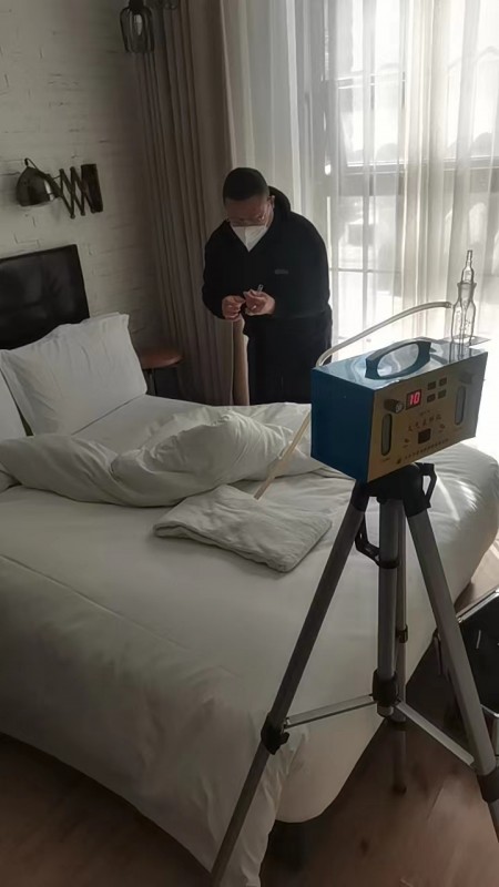 中央空间检测